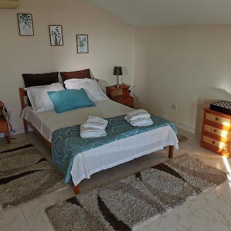 Must Stay - Sea & Salt Lake Panoramic View Apt Ларнака Екстериор снимка